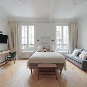  Appartement Studio Quartier Champs Elysees 2